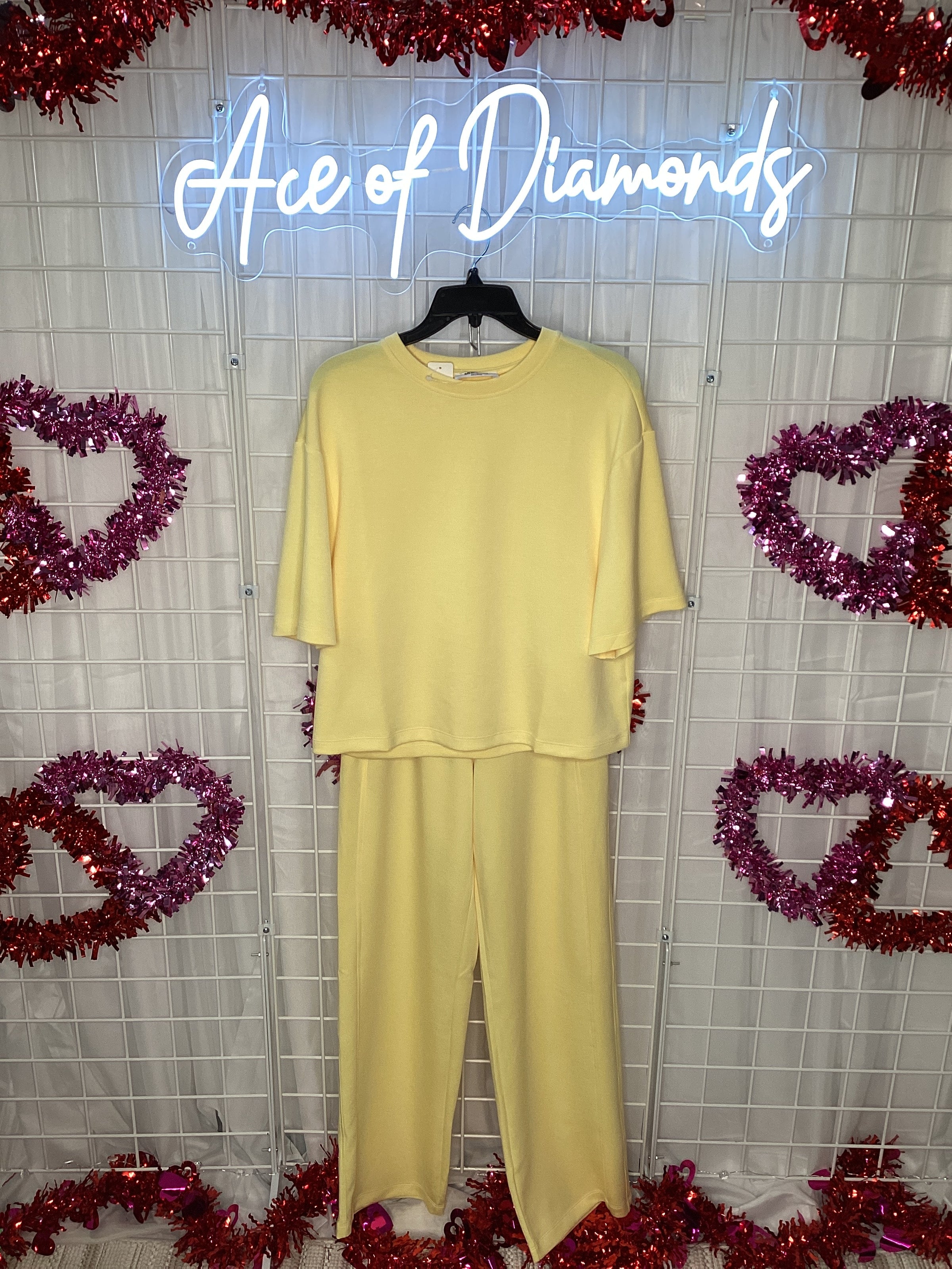 Mellow Yellow set