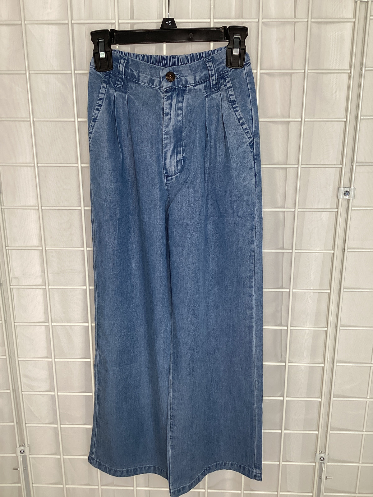 Little Chambray