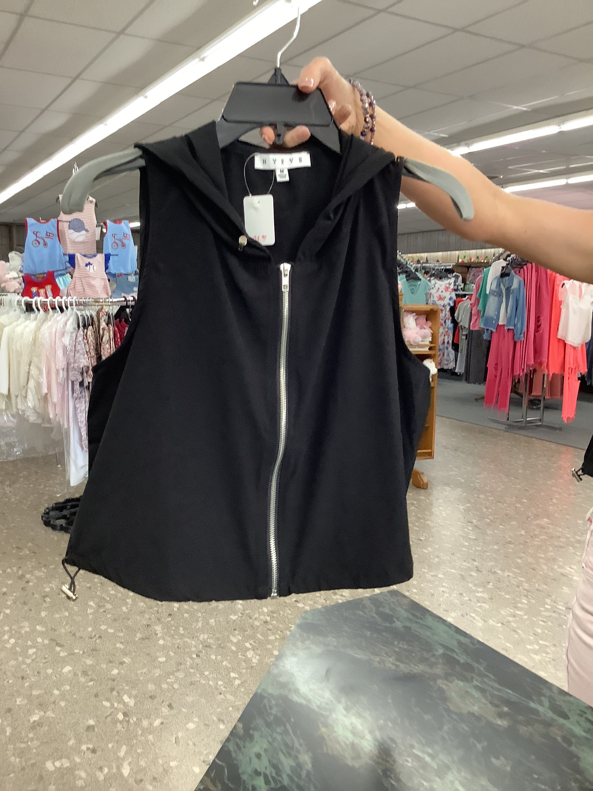 Black HYVE vest