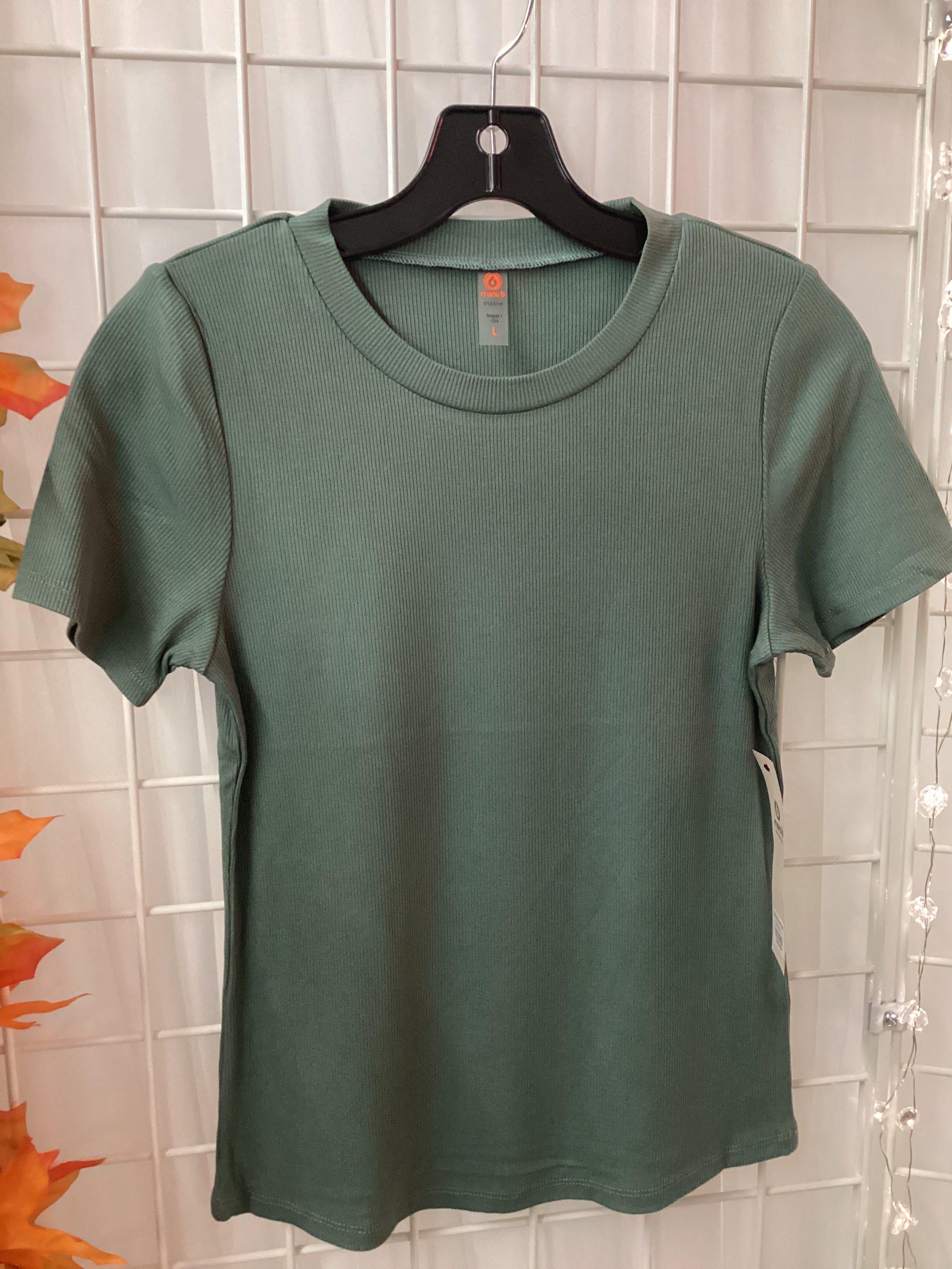 Silky Pine tee