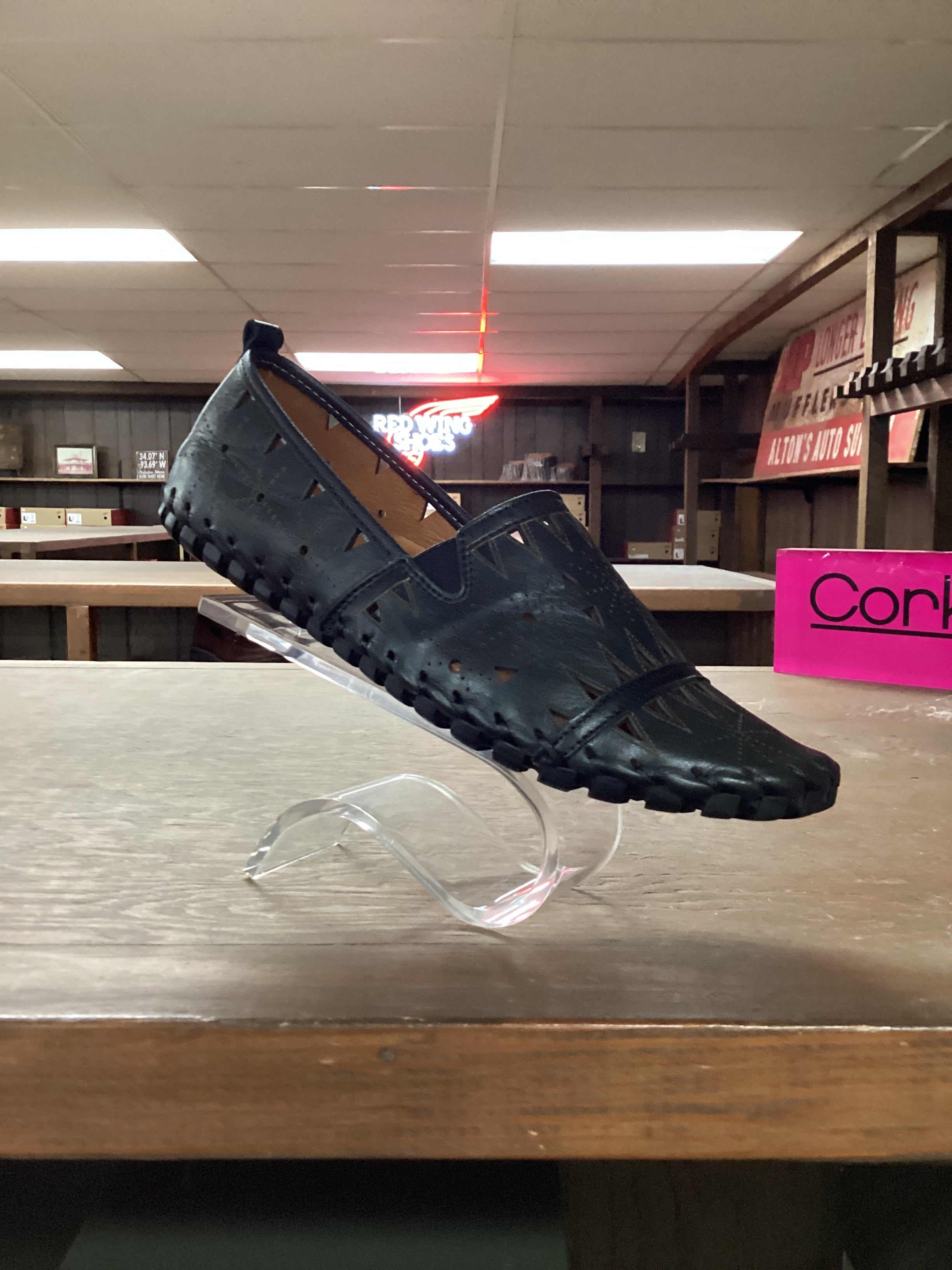 Euro Blk Cut out