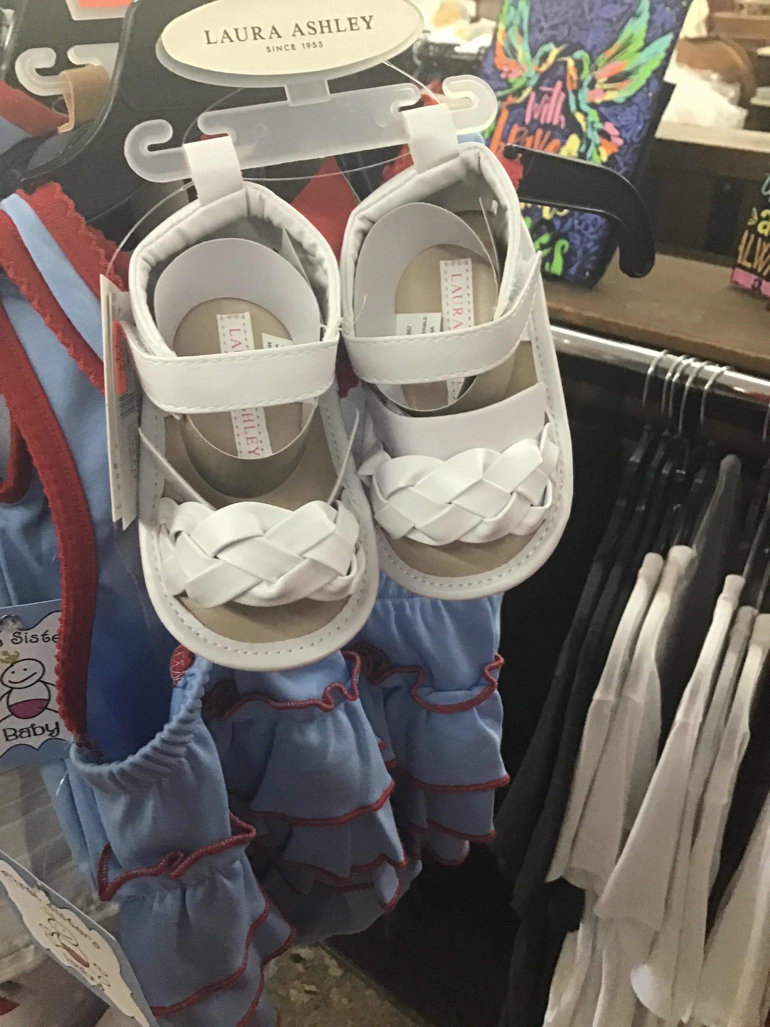 Laura White sandal
