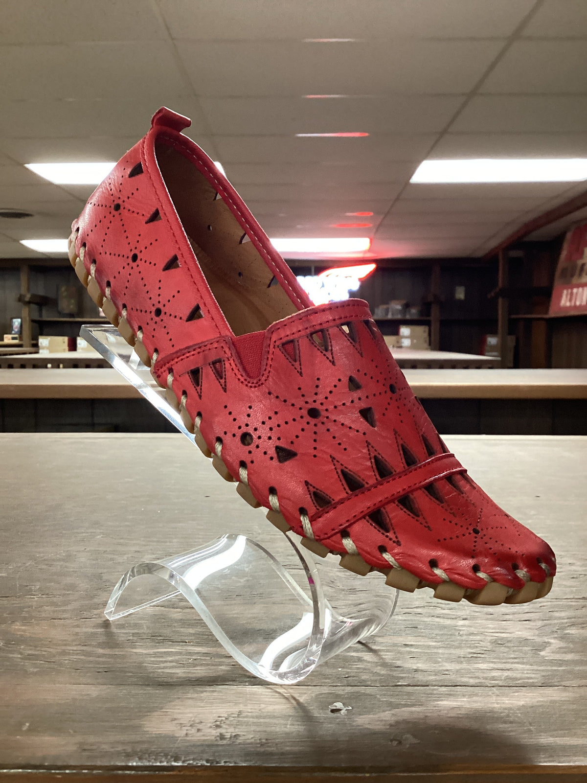 Euro Red