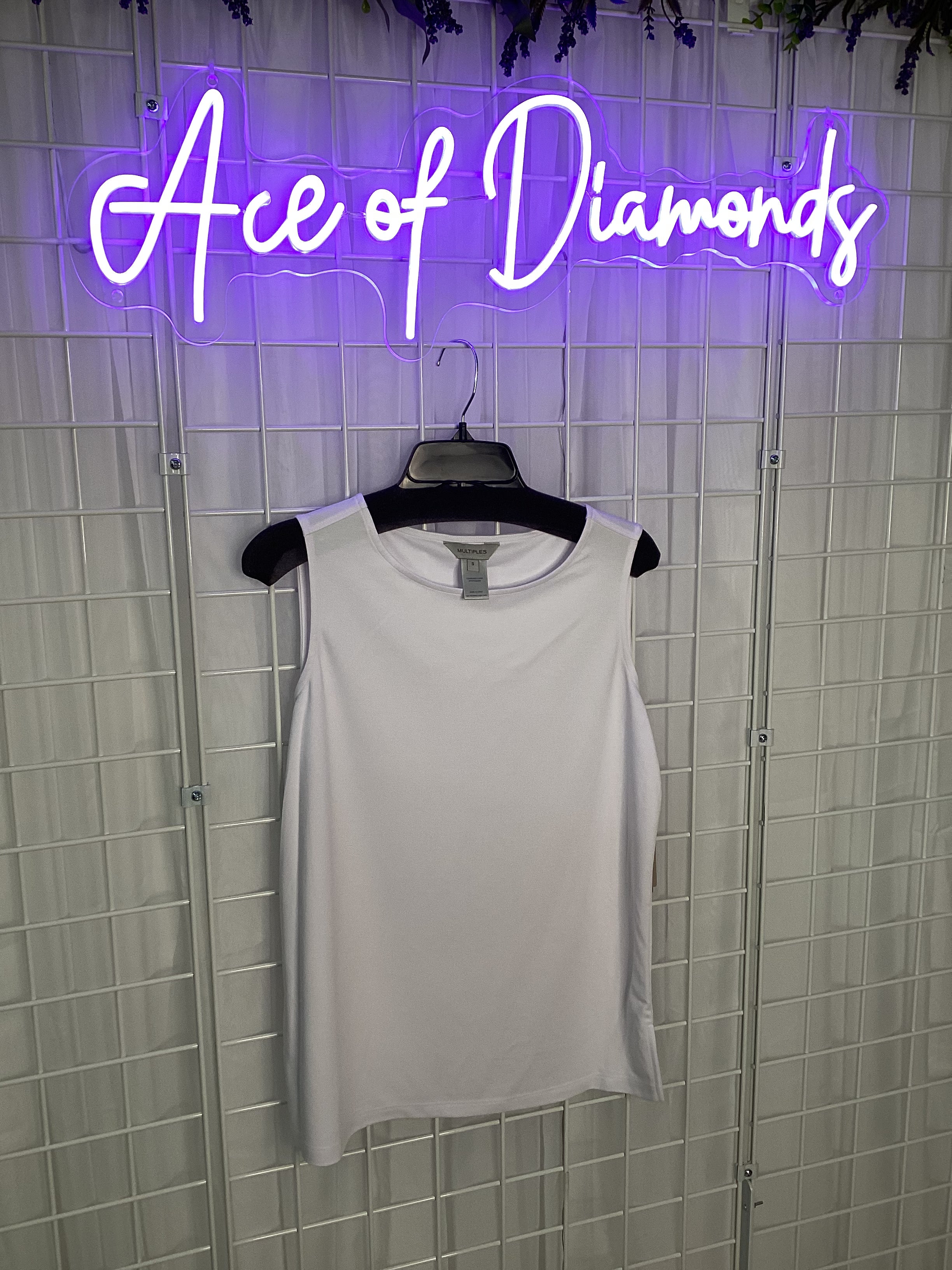 White tank