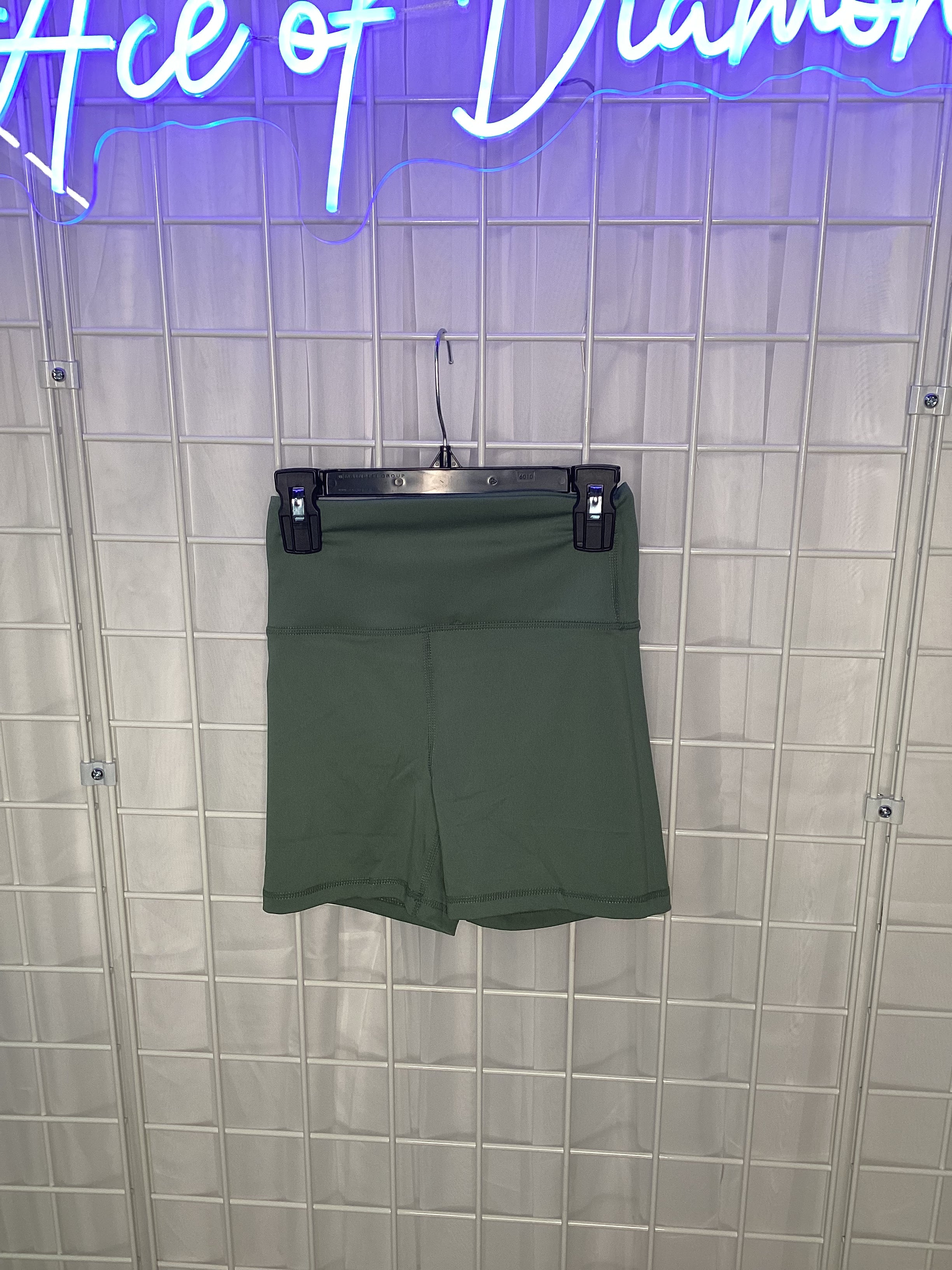 Moss short