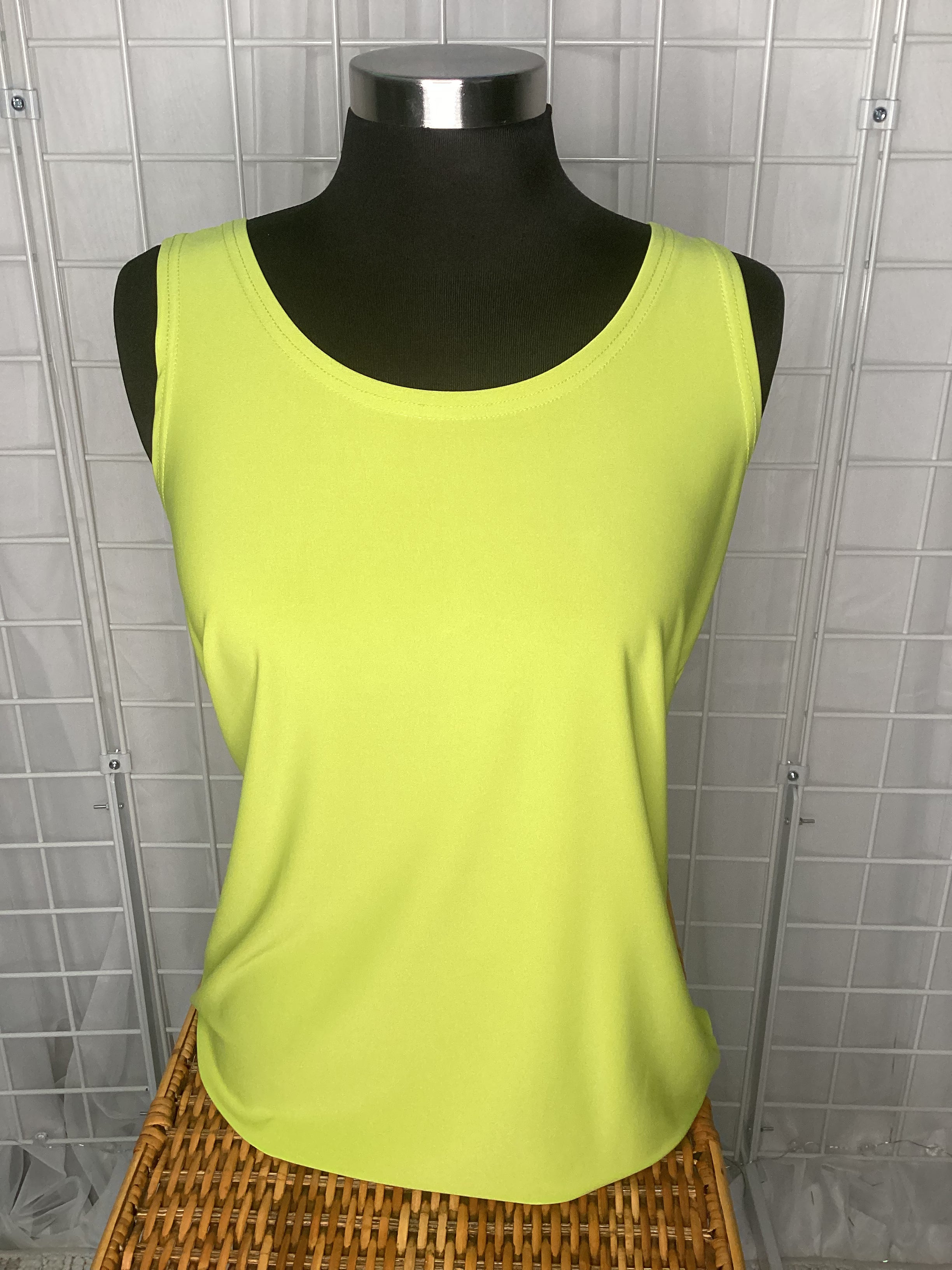 Lively Lime tank