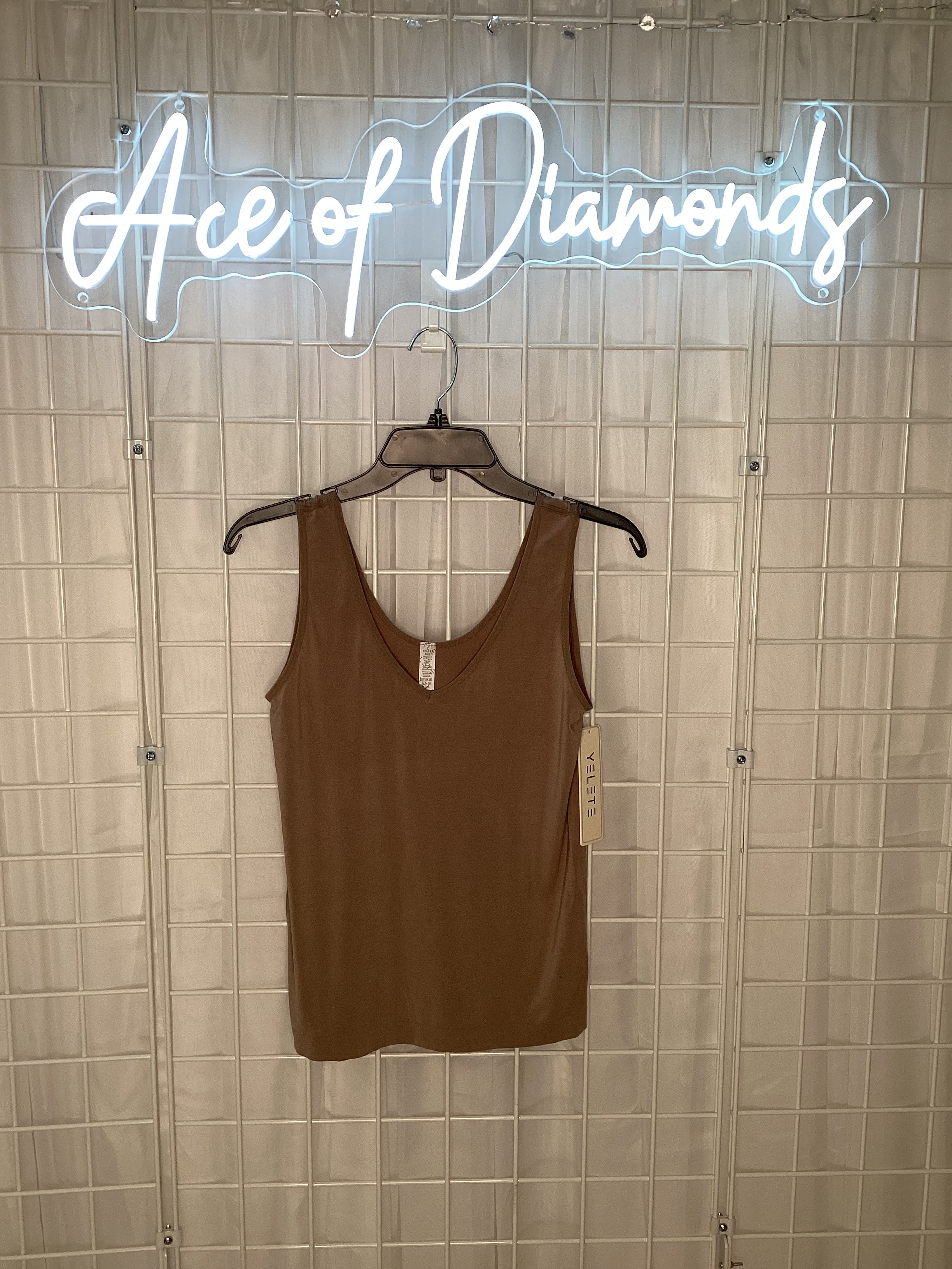 Lt Mocha tank