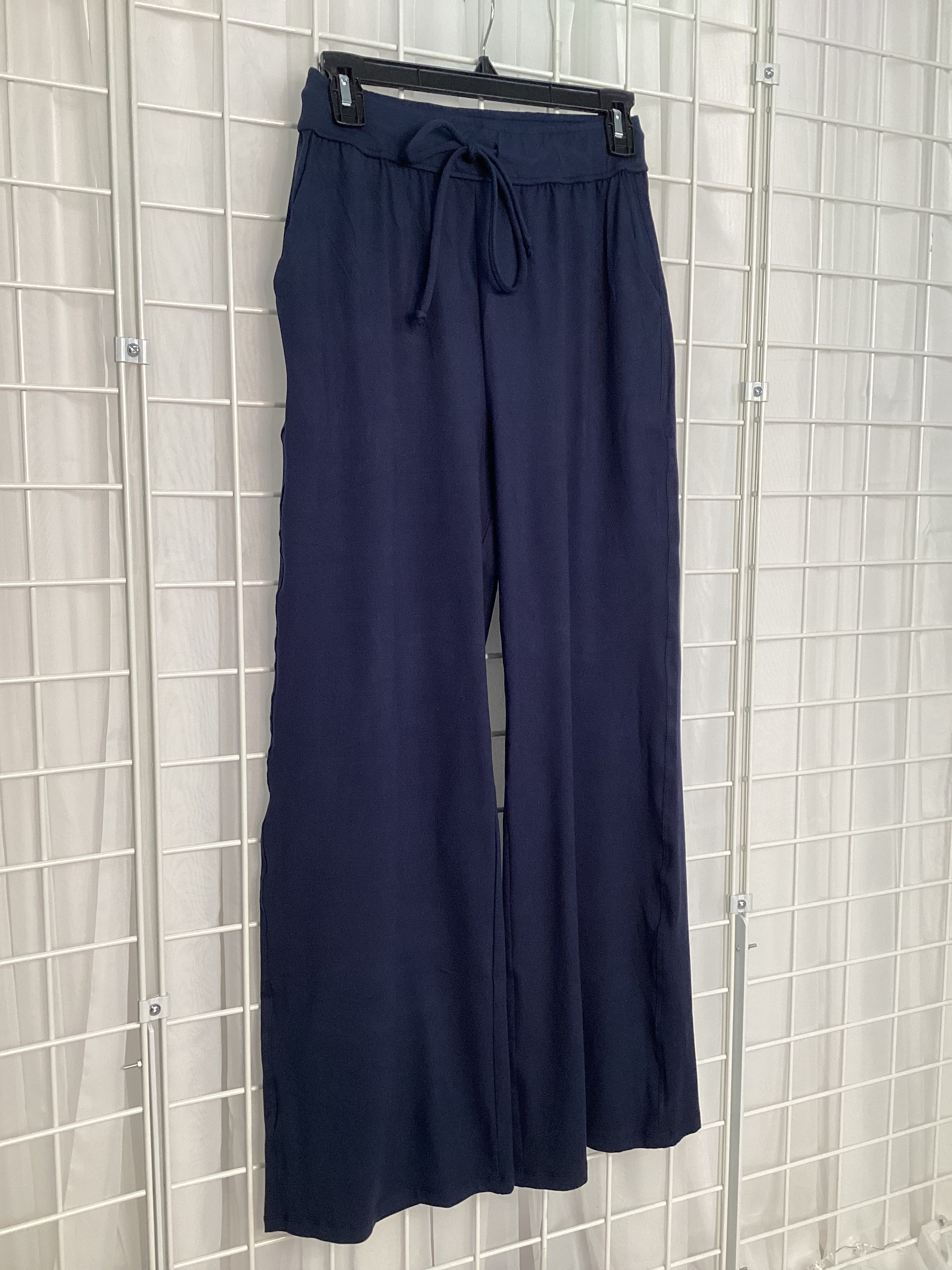 Neatly Navy pant